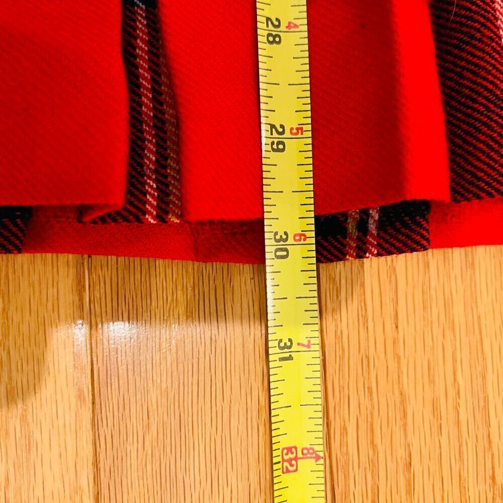 Dean's Of Scottland Wool Skirt Sz 4True Vintage, Pure Wool Skirt, Red, Plaid. - Picture 7 of 11